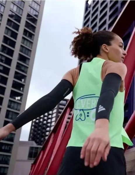 Рукава компресійні Adidas AEROREADY COMPRESSION ARM SLEEVES чорні L/XL ADSL-13012BK