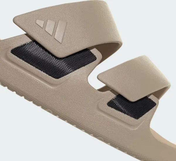 Шльопанці Adidas ZNSORY коричневі JI1857