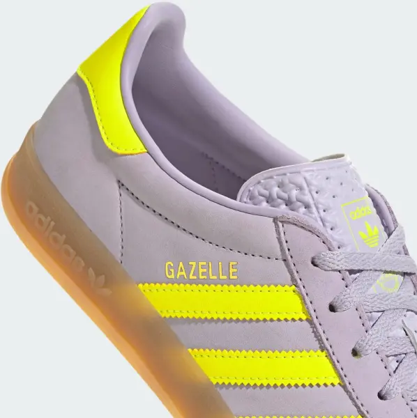 Кеди жіночі Adidas GAZELLE INDOOR бузково-жовті IH5492