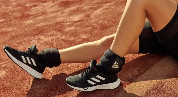 Утяжелители для лодыжки/запястья Adidas ANKLE/WRIST WEIGHTS черно-салатовые (2 х 1.0 кг) ADWT-12321-NL