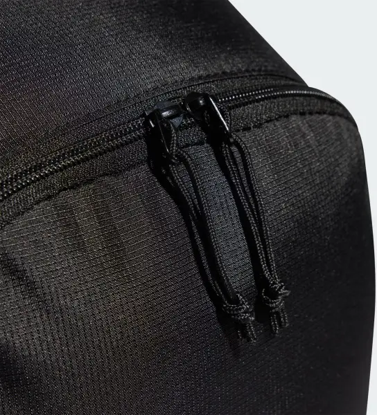 Рюкзак Adidas ADICOLOR 20.25L чорний IT7602