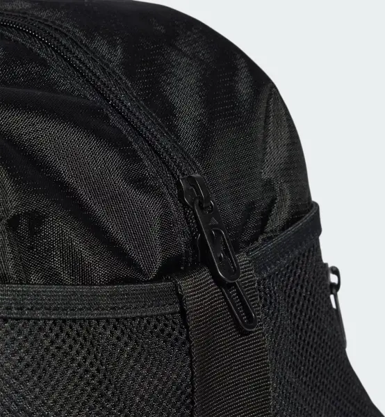 Сумка спортивная женская Adidas WOMAN DEFENDER DUFFLE SMALL 31,2L черная KA7992