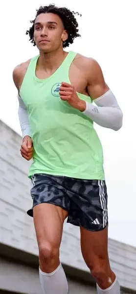 Рукава компрессионные Adidas AEROREADY COMPRESSION ARM SLEEVES белые S/M ADSL-13011WH