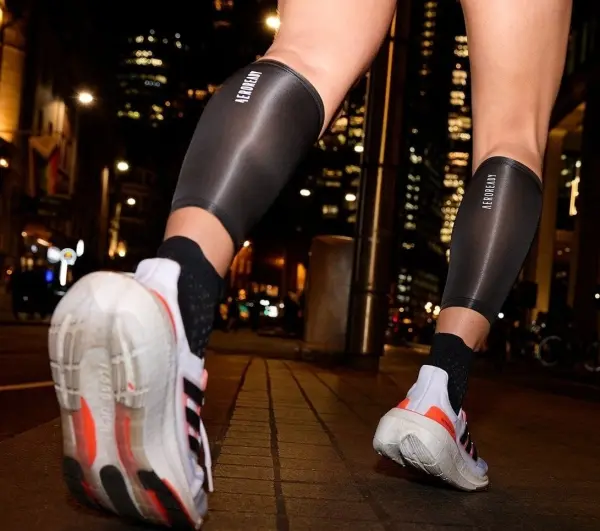 Рукава компрессионные для икр Adidas CLIMACOOL COMPRESSION CALF SLEEVE черные S/M ADSL-13013BK
