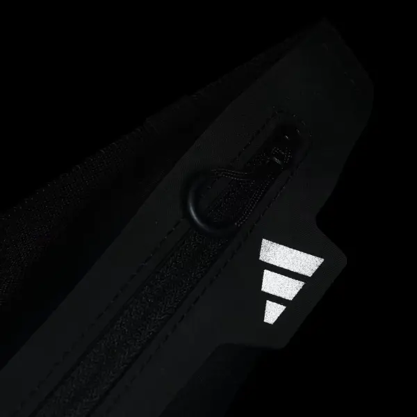 Сумка на пояс Adidas RUNNING 0,75L чорна IT2042