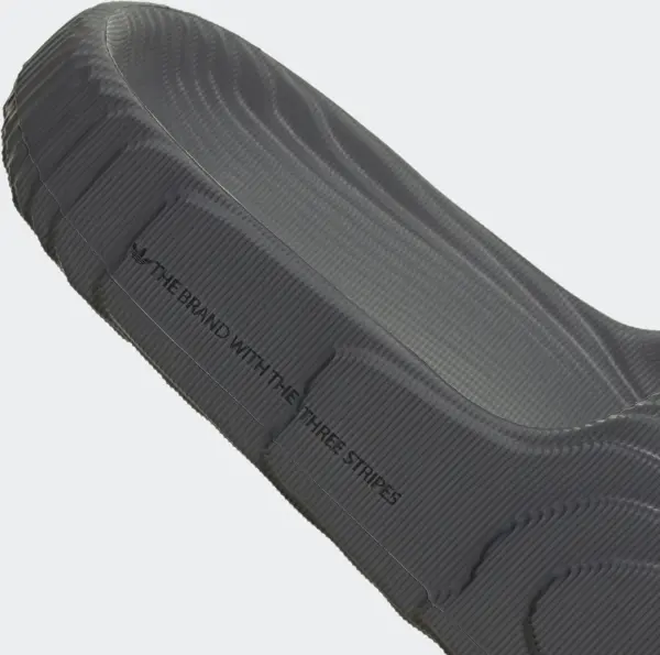 Шлепанцы Adidas ADILETTE 22 темно-серые HP6522