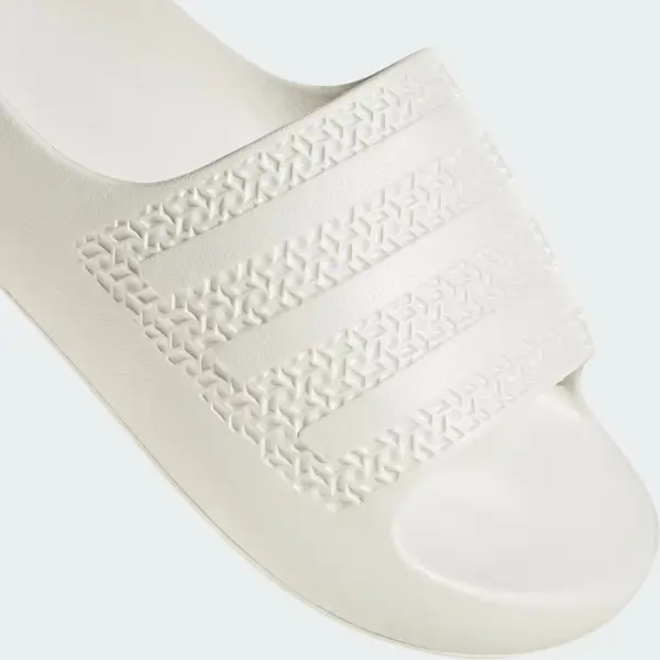 Шльопанці жіночі Adidas ADILETTE AYOON молочні GV9536