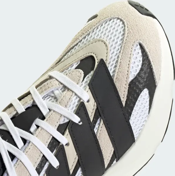 Кроссовки Adidas LIGHTBLAZE бело-бежево-черные JH6944