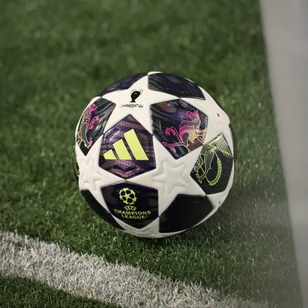 Футбольний м'яч Adidas UEFA CHAMPIONS LEAGUE FINAL PRO біло-фіолетово-лаймовий Розмір 5 JX9077
