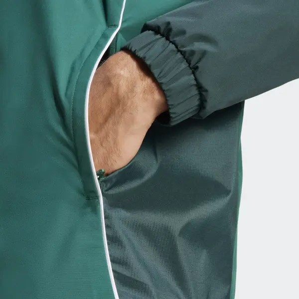 Ветровка Adidas TIRO 25 COMPETITION ALL WEATHER JACKET темно-зелено-зеленая JI8936