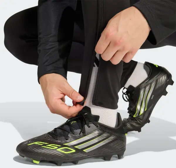 Спортивні штани Adidas ENTRADA 26 TRAINING PANTS чорно-білі KE9848