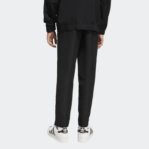 Спортивные штаны детские Adidas ENTRADA 26 PRESENTATION PANTS черно-белые JZ9129