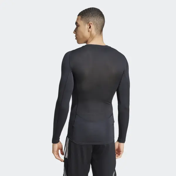 Компресійна футболка з довгим рукавом Adidas TECHFIT чорна JP2944