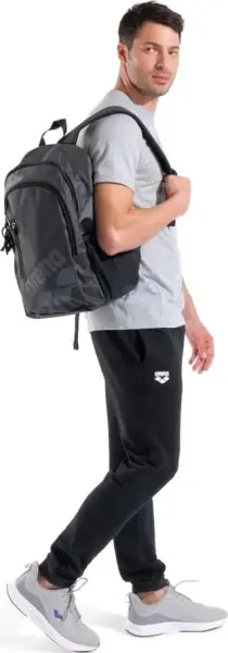 Рюкзак Arena ALL SET BACKPACK 30L чорний 010227-100