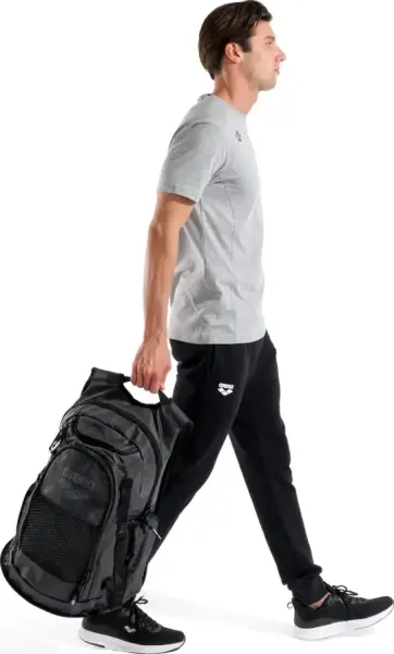Рюкзак Arena ALL SET BACKPACK 45L черный 010234-100
