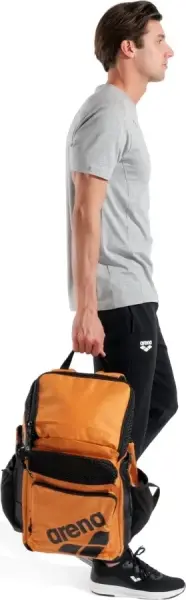 Рюкзак Arena ONE GO BACKPACK 45L помаранчевий 010231-900