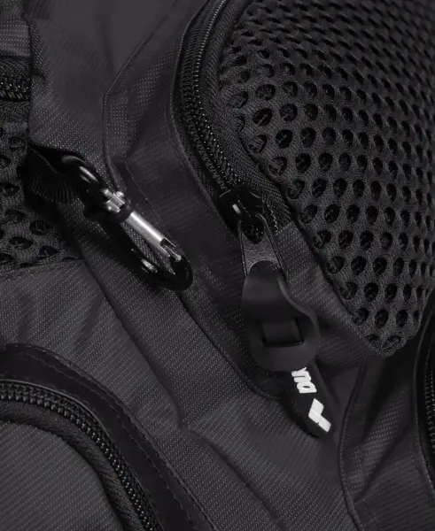 Рюкзак Arena ONE GO BACKPACK 45L чорний 010231-100