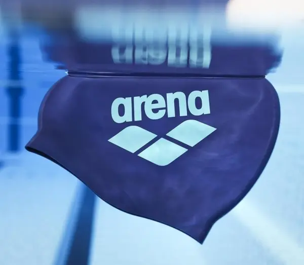 Шапочка для плавания Arena BIG LOGO CAP темно-сине-серая 009276-205
