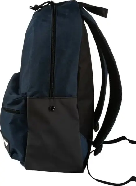 Рюкзак Arena TEAM BACKPACK 30L темно-синій 002481-710