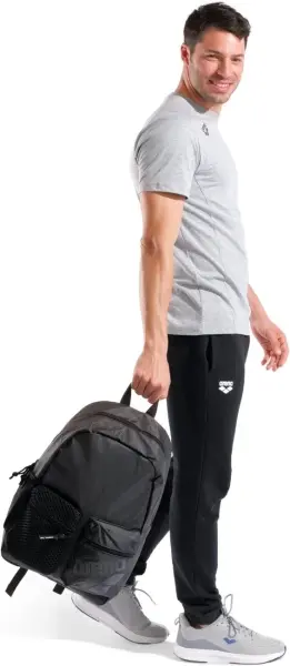 Рюкзак Arena ONE GO BACKPACK 30L черный 010226-100