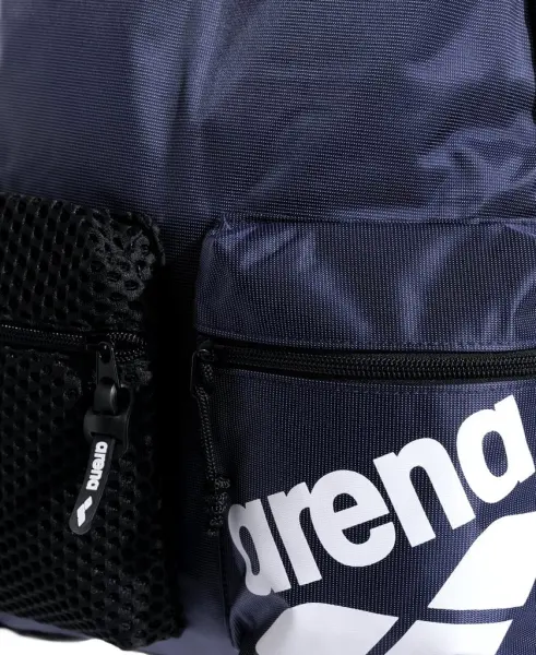 Рюкзак Arena ONE GO BACKPACK 30L темно-синій 010226-400