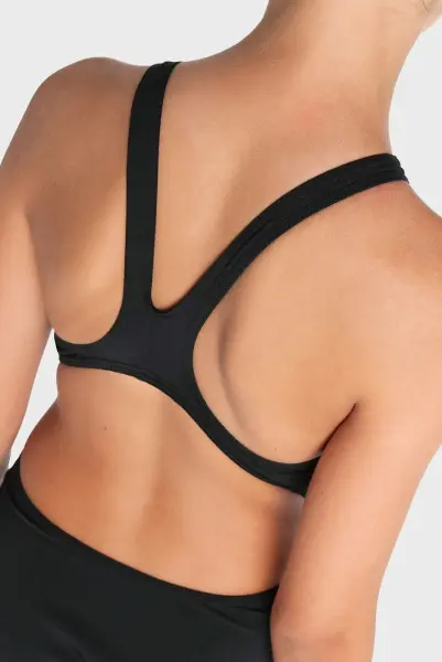 Купальник слитный детский Arena TEAM SWIMSUIT SWIM TECH SOLID черный 004764-550