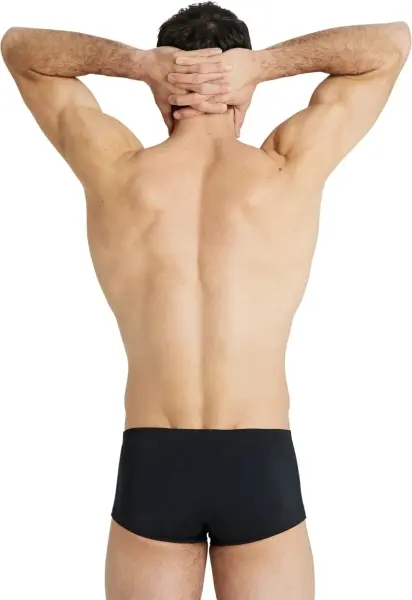 Плавки-боксеры Arena TEAM SWIM LOW WAIST SHORT SOLID черно-белые 004775-550