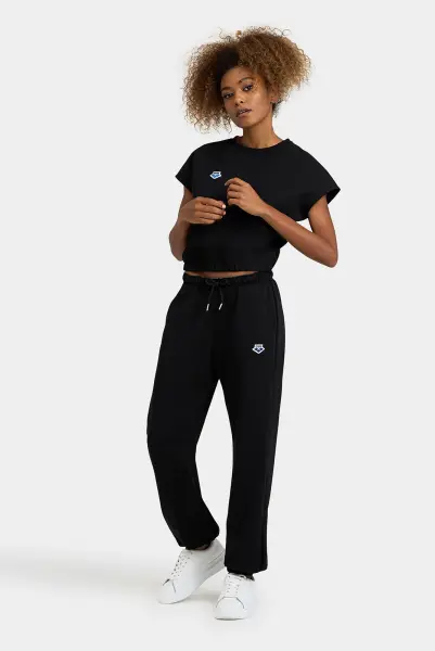 Спортивные штаны женские Arena ICONS PANT SOLID черные 006235-500