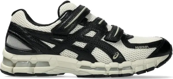 Кроссовки Asics GEL-KAYANO 20 кремово-черные 1203A499-250