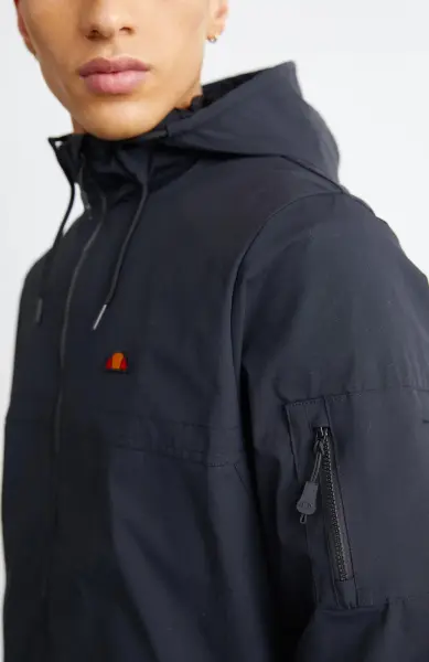 Ветровка Ellesse BATTALIO черная SHV20518-011