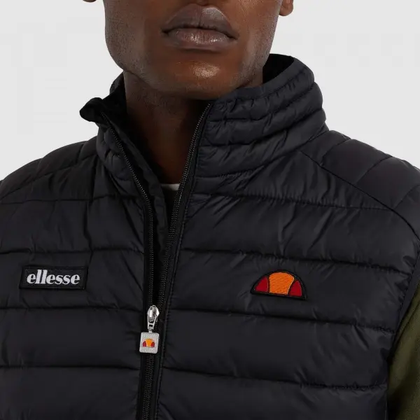 Жилетка Ellesse BARDY чорна SHS08747-011