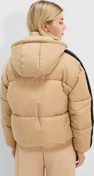Куртка женская Ellesse HONDO светло-коричневая SGX21031-214