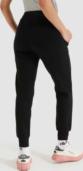 Спортивные штаны женские Ellesse HALLOULI черные SGK13652-011