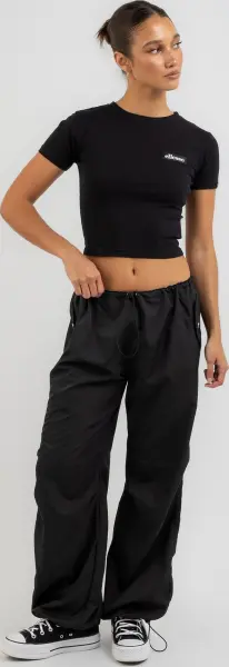 Футболка жіноча Ellesse CHELU чорна SGR17949-011