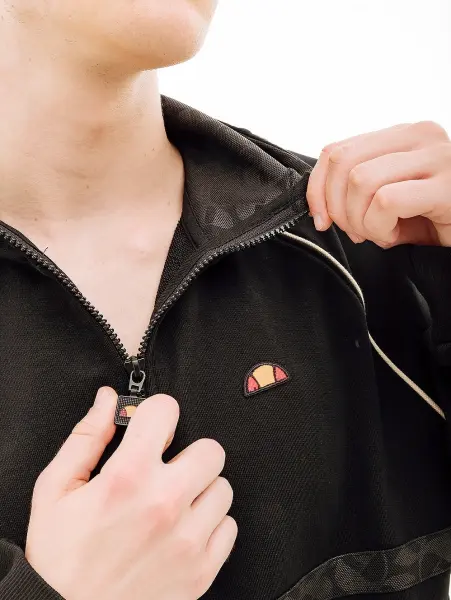 Худі Ellesse 1/4 ZIP TOP чорне SUT19256-011
