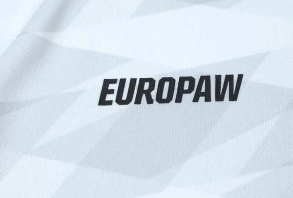 Комплект футбольной формы Europaw 027 бело-черный europaw652