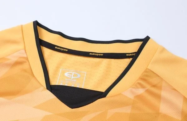Комплект футбольної форми Europaw 027 жовто-чорний europaw653