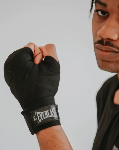 Бинты боксерские Everlast CORE HANDWRAPS черные (304,8 см) P00003243