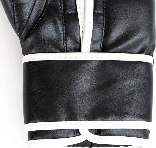 Рукавички боксерські Everlast CORE 2 TRAINING GLOVES чорні S/M P00002327