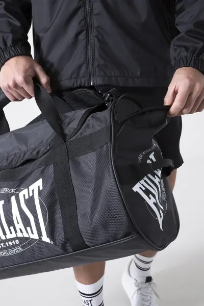 Сумка-рюкзак Everlast GYM BAG 60L черная EVB801N28
