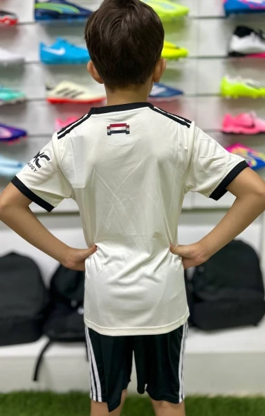 Футбольна форма дитяча Манчестер Юнайтед (Manchester United) 2024-2025 резервна біло-чорно-червона F0025