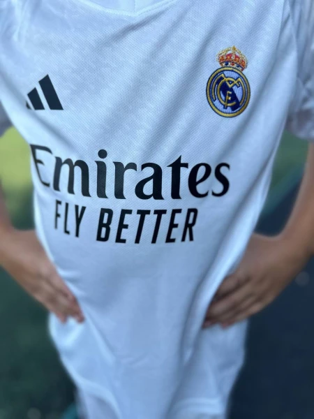 Футбольная форма детская Реал Мадрид (Real Madrid) 2024-2025 домашняя бело-черная F0031