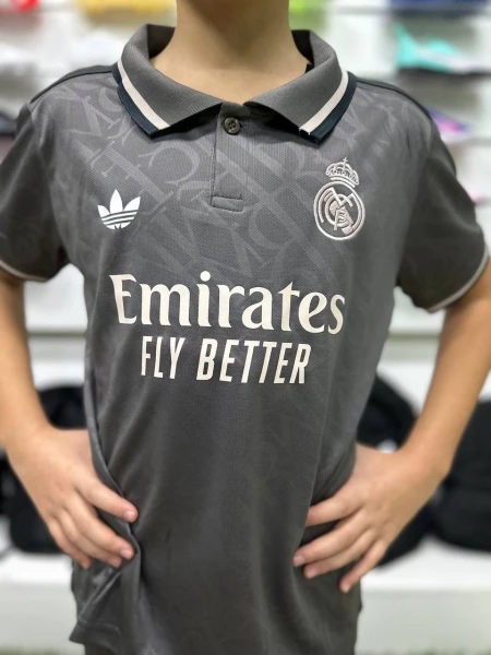 Футбольная форма детская Реал Мадрид (Real Madrid) 2024-2025 резервная серо-черно-белая F0034