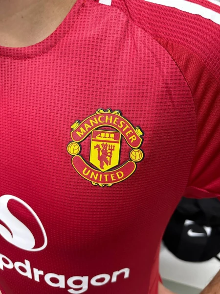 Футболка Манчестер Юнайтед (Manchester United) 2024-2025 домашня червоно-біла F0055