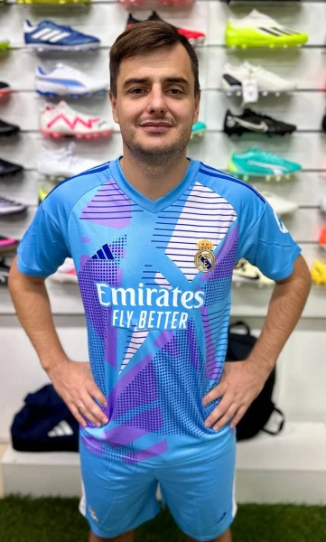 Футбольная форма Реал Мадрид (Real Madrid) 2024-2025 вратарская голубо-фиолетово-синяя F0086