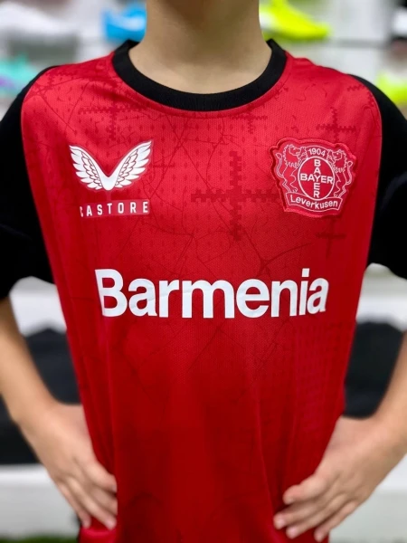 Футбольна форма дитяча Байєр (Bayer Leverkusen) 2024-2025 домашня червоно-чорна F0100