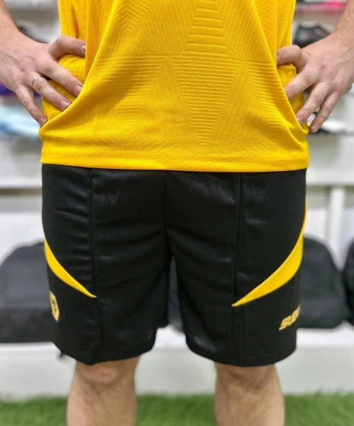 Футбольная форма Вулверхемптон (Wolverhampton Wanderers) 2024-2025 домашняя желто-черная F0111