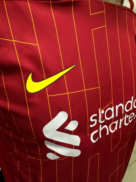 Футбольна форма Ліверпуль (Liverpool) 2024-2025 домашня червона F0113