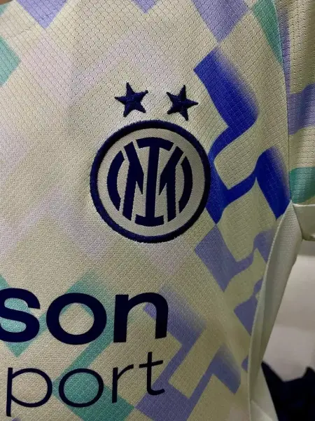 Футбольная форма детская Интер (Inter Milan) 2025-2026 выездная бело-бирюзово-синяя F0348