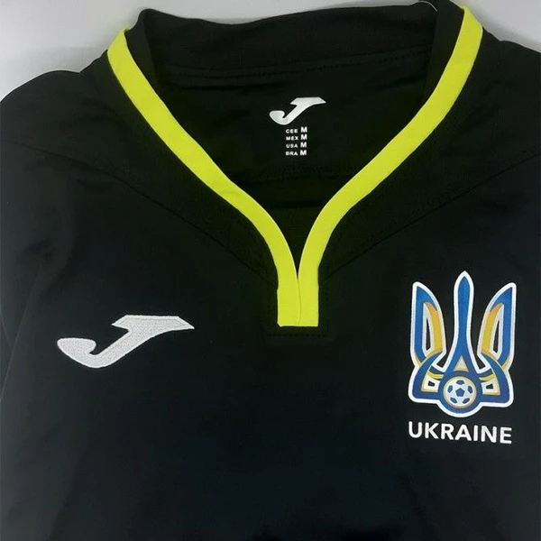 Вратарская футболка сборной Украины Joma черная FFU108012.18